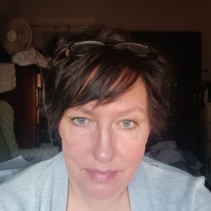 Meet your Posher, Linda